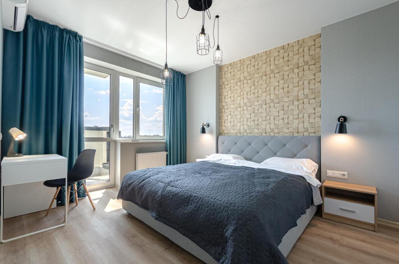 Petrovdom 5-25 In Cozy Apartment In Residential Complex "Beresteiskyi" 키예프 외부 사진