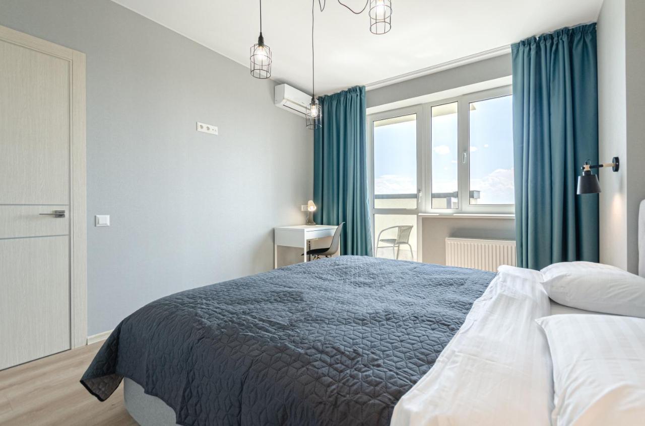 Petrovdom 5-25 In Cozy Apartment In Residential Complex "Beresteiskyi" 키예프 외부 사진