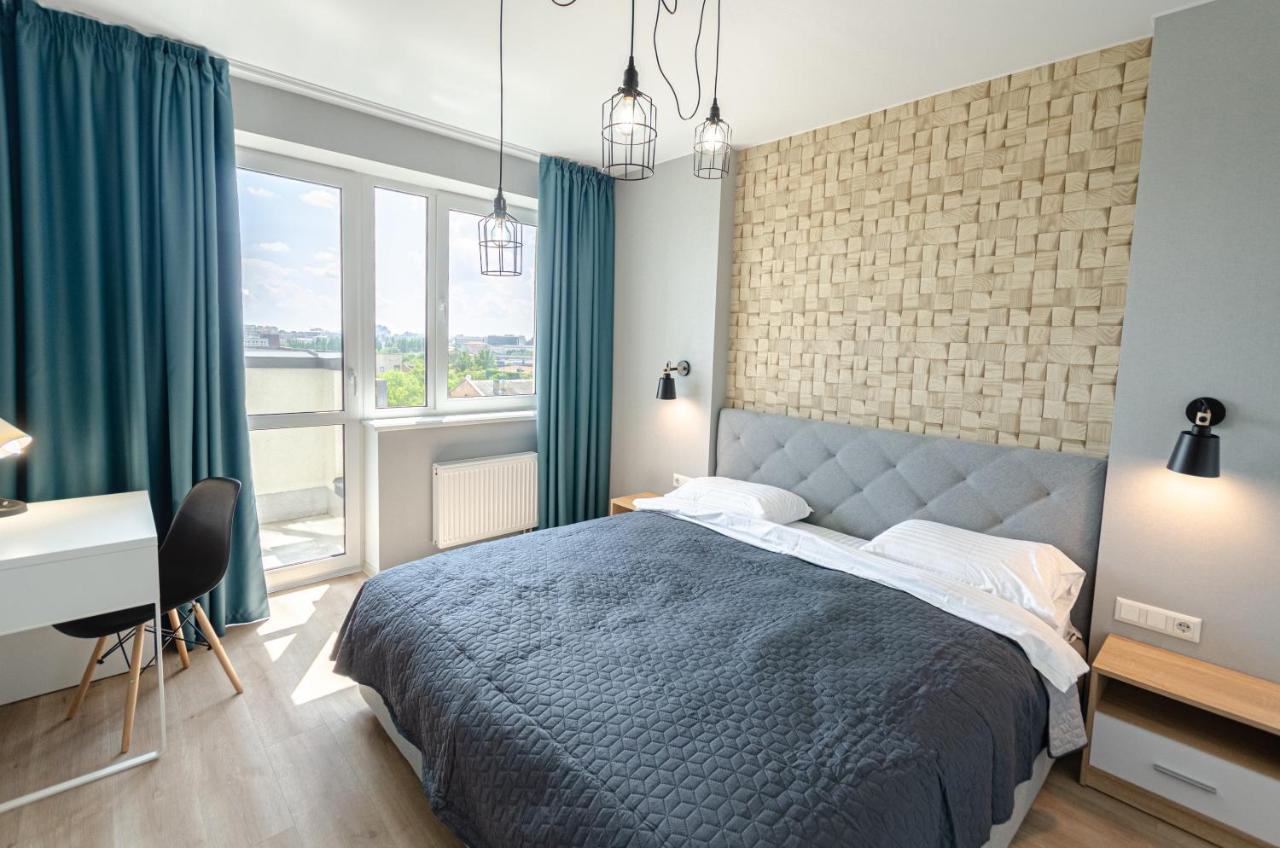 Petrovdom 5-25 In Cozy Apartment In Residential Complex "Beresteiskyi" 키예프 외부 사진