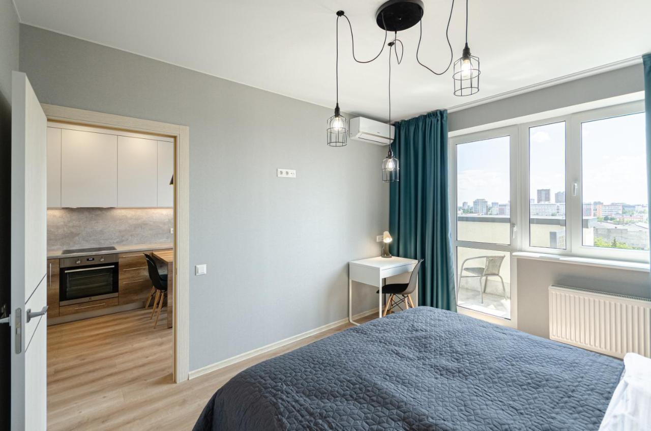 Petrovdom 5-25 In Cozy Apartment In Residential Complex "Beresteiskyi" 키예프 외부 사진