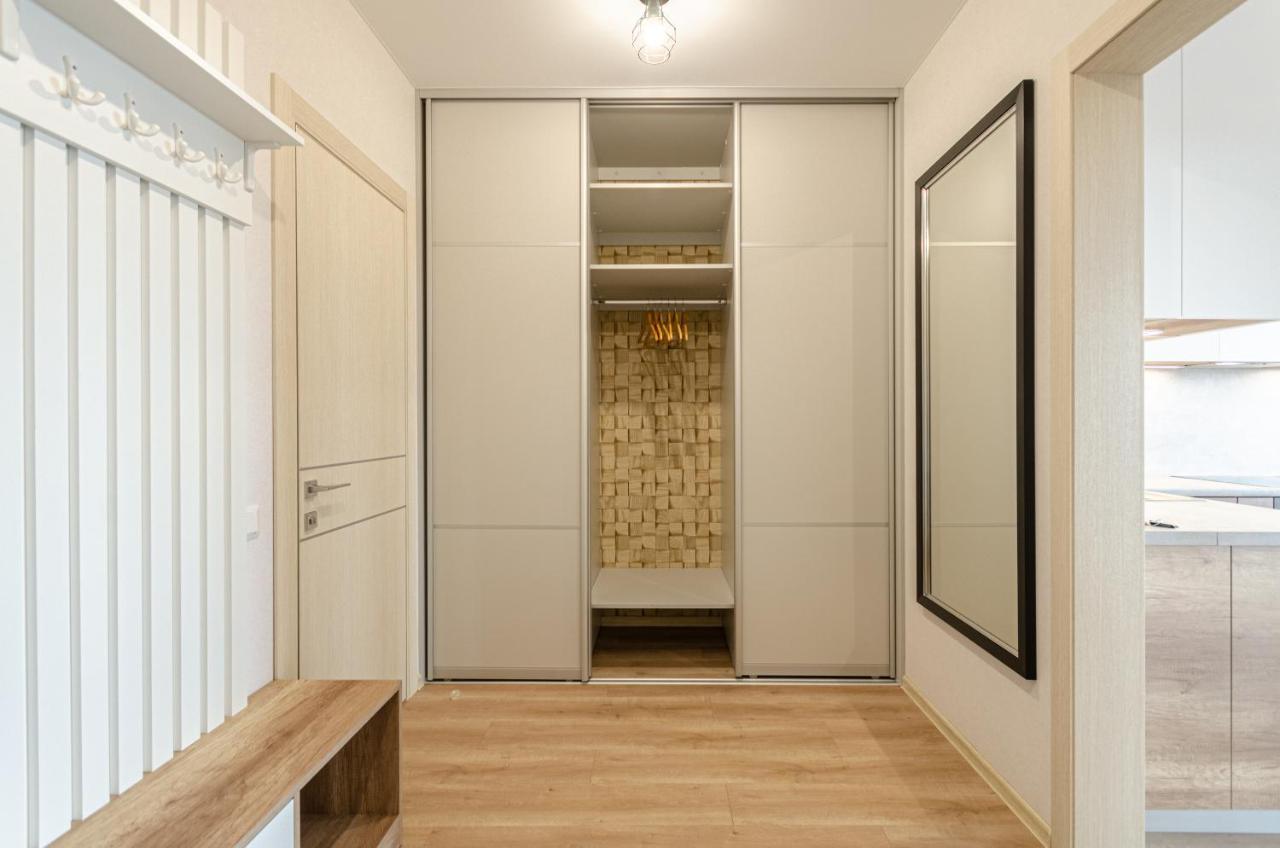Petrovdom 5-25 In Cozy Apartment In Residential Complex "Beresteiskyi" 키예프 외부 사진